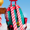 Mochila Pompompurin Navideño Loungefly